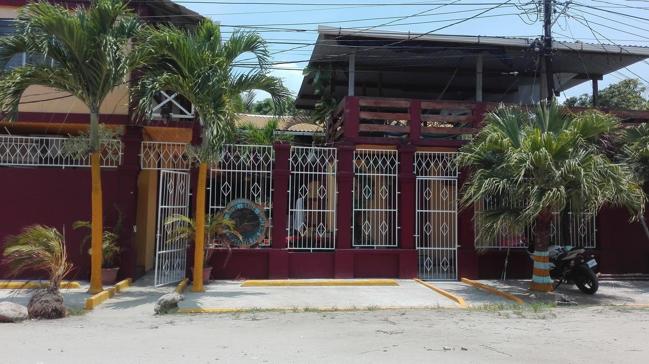 Hotel Bahia Tela Exterior foto